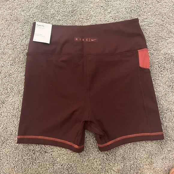 NWT NIKE Athletic Shorts - Picture 2 of 6